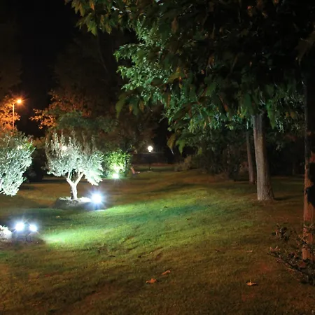 Otel Saint Louis 2*
