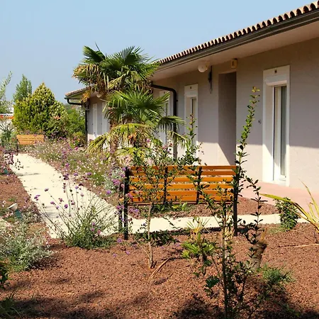 Saint Louis Otel Le Thor