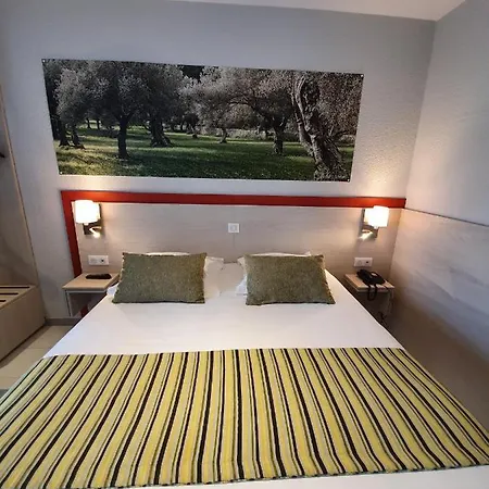 Saint Louis Otel