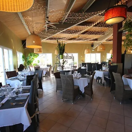 Hotel Saint Louis Le Thor